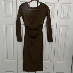 Elegant Brown Long Sleeve Dress